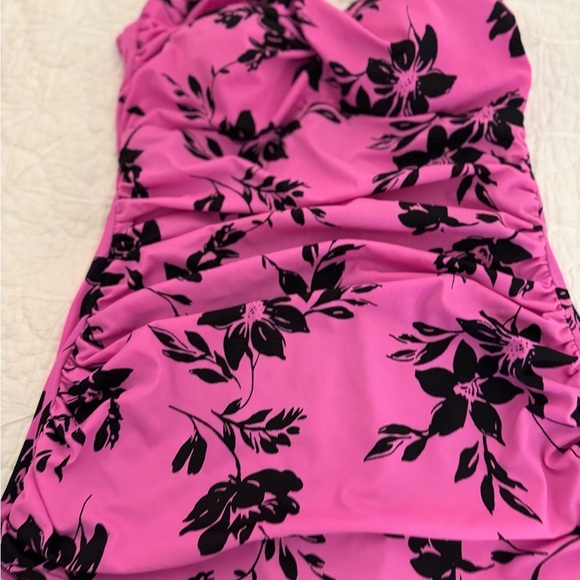 SLIMSHAPER Pink Black 1 Piece Halter Sheered Front control panel Size 16 - Picture 4 of 11